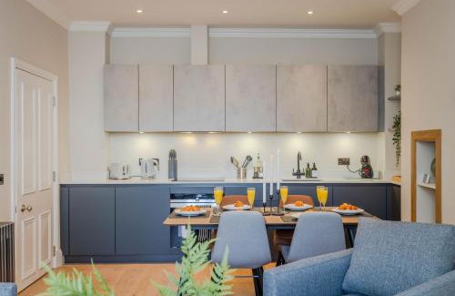 West End Apartment | Dragon Suites Luxury Serviced Apartments at Walker Street