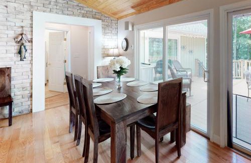 Mineral House | Dragonfly Cove