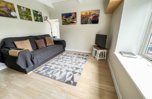 North Newton House | Dragonfly One