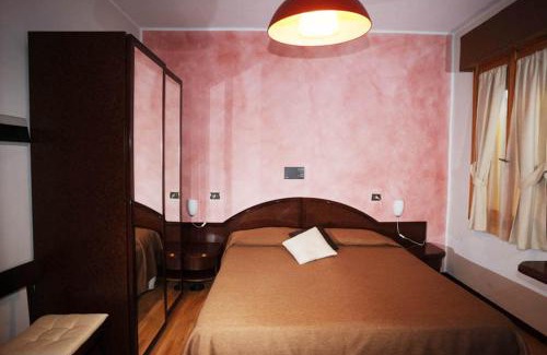 Maranello Hotel | Drake