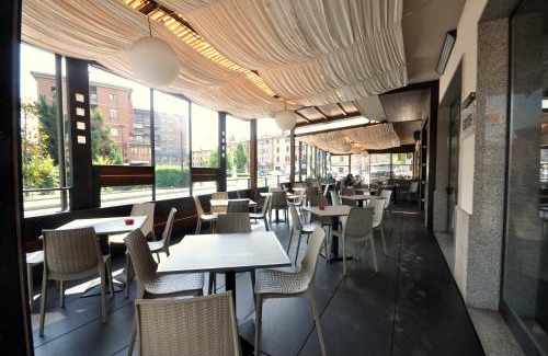 Maranello Hotel | Drake