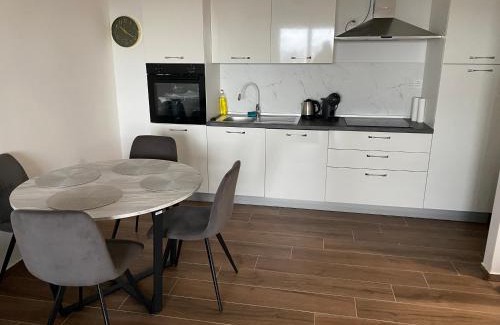 Velika Gorica Apartment | Dream Apartment VG - Self Check in - Garage