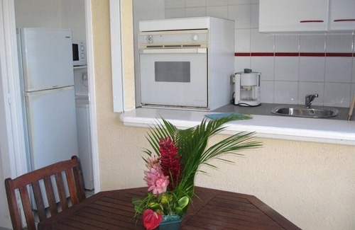 Perinet Apartment | Dream apartment with infinity pool and view on the islet of Gosier