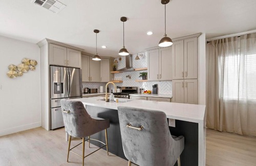Northwest Torrance House | Dream Home Close to Manhattan Beach