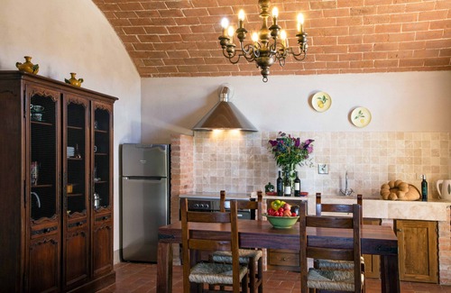 Ghizzano Villa | DREAM OF TUSCANY VILLA IN THE MIDDLE OF THE HILLS NEAR SAN GIMIGNANO 8/10 PAX