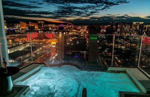 Las Vegas Apartment | Dream Penthouse at Palms Place