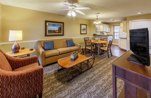 Clarkesville Villa | Dream Villa for Outdoor Adventures