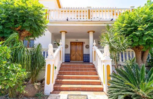 Algarrobo Villa | Dream villa with parking, private pool and see views