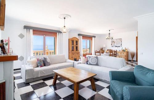 Algarrobo Villa | Dream villa with parking, private pool and see views