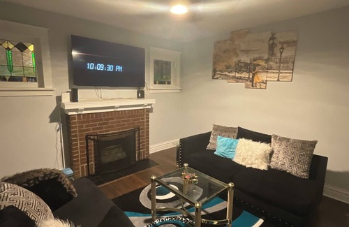 Gravois Park Apartment | DreamAwayHome Metro