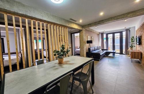Zaidin Apartment | Dreaming Santa Clara