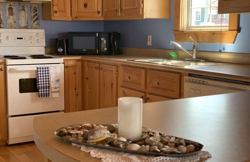 Cavendish House | Dreams To Sea cottages PEI