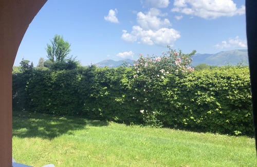 Valmontone Cottage | Dreams Valley, Vacation home and B&B near MagicLand and Fashion District!