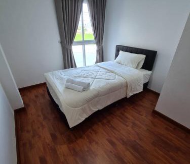 Nakhon Chai Si Apartment | DreamStay