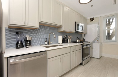 Princeton Apartment | Dreamy 2BR in Downtown Princeton