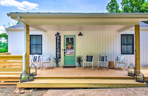 Afton House | Dreamy Afton Cottage By Shenandoah Natl Park