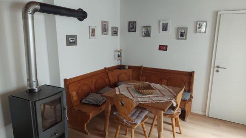 Furstenstein Apartment | Dreiburgen Ferienwohnung Schlossblick
