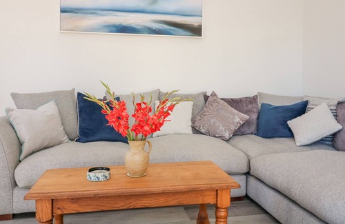 Malborough House | DRIFTWOOD, 29 FURZEDOWN ROAD, pet friendly in Malborough