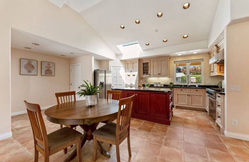Goleta Apartment | Driftwood Club - 4bd, Pet Friendly, Tennis Courts, Games