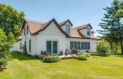 Antioch Cottage | Driftwood, Cozy Waterfront Cottage, Separate Unit