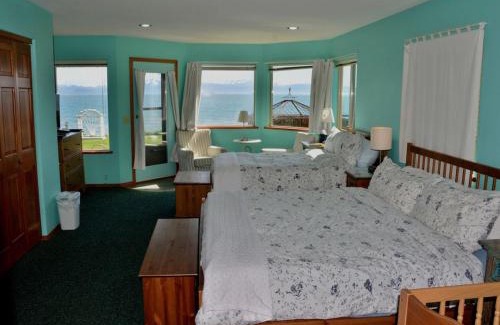 Homer Hotel | Driftwood Inn
