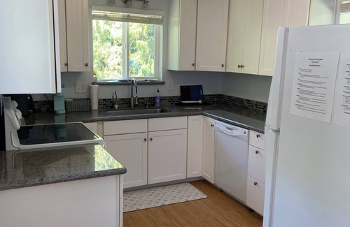 South Colby House | Drive up, private beach house, breathtaking views