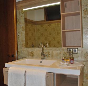 Erto e Casso Bed & Breakfast | Dromì a l'Alpìn