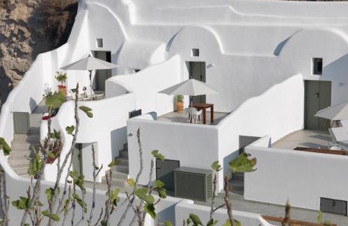 Messaria Apartment | Drops Cave Houses