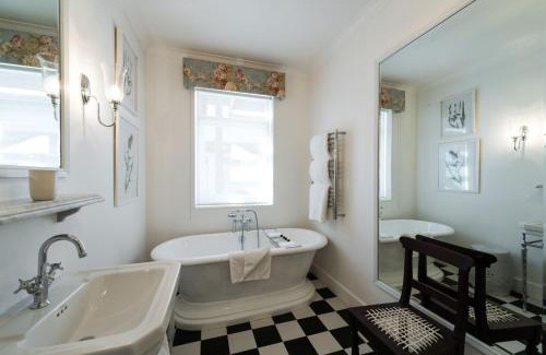 Graaff-Reinet Hotel | Drostdy Hotel