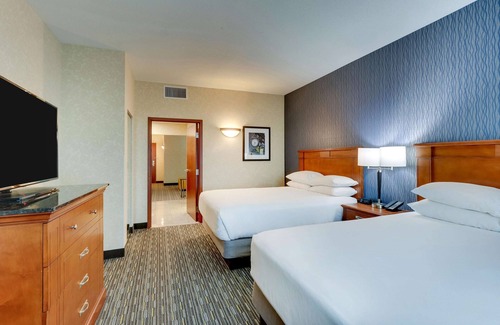 Miner Hotel | Drury Inn & Suites Sikeston, MO