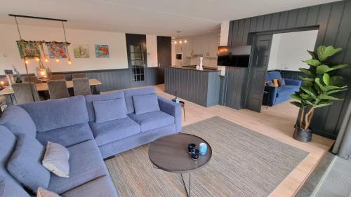 Domburg Apartment | DSW18 Luxury apartment in the centre with beach cabin