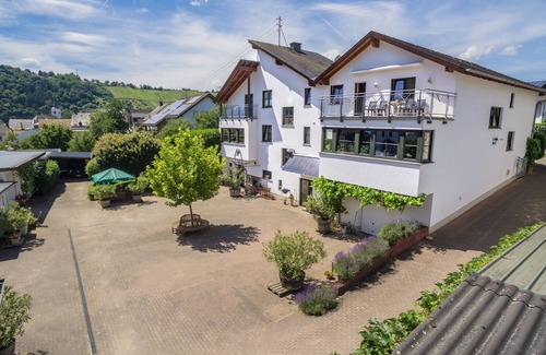 Minheim Apartment | * (DTV) Apartment with 16sqm balconies and panoramic views