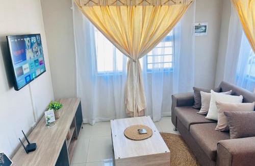 Soshanguve House | Dubai guest house