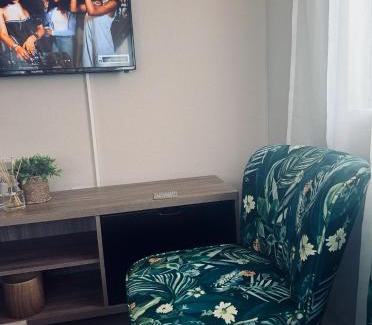 Soshanguve House | Dubai guest house