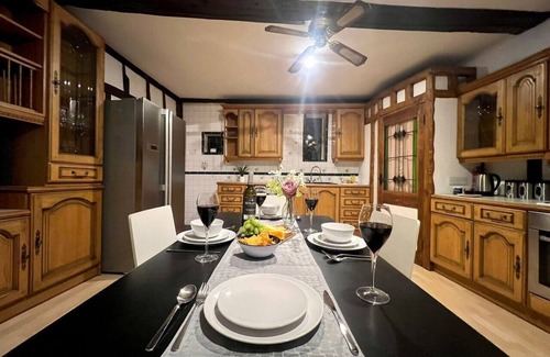 Colchester House | Duchess Apartment 2- Beautiful 3BR, Duchess House 2- Beautiful 3BR