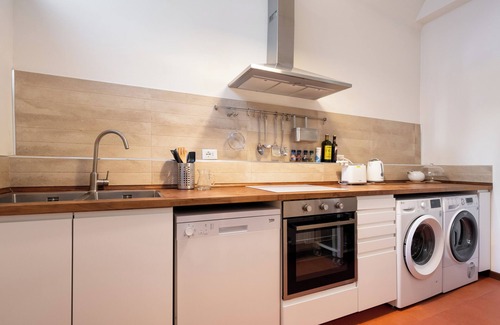 Duomo Apartment | Duchi D'Ambra Apartment - Palazzo D'Ambra Historical Residence