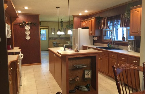 Wynnburg House | Duck Hunting, Fishing or Relaxing Family Vacation