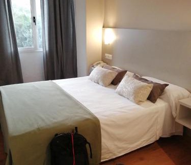Sarria Hotel | Duerming Villa De Sarria Hotel