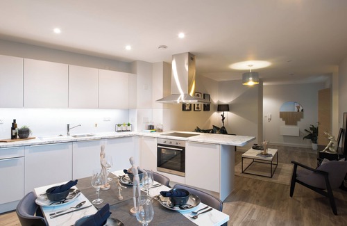 Salford Apartment | Duet
