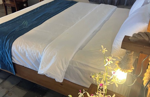 Ham Ninh Hotel | Dugong Bay - Làng Ẩm Thực & Sinh Thái - Eco & Seafood Village