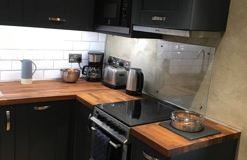 Staithes Cottage | Dunroamin - our sunny seaside escape in Staithes!