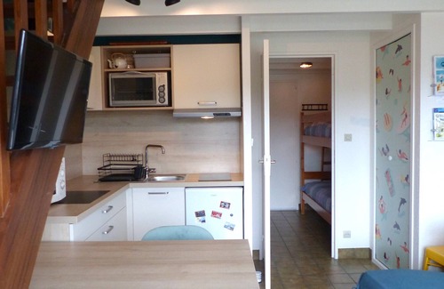 Locmariaquer Apartment | Duplex 4 p with direct access to the beach