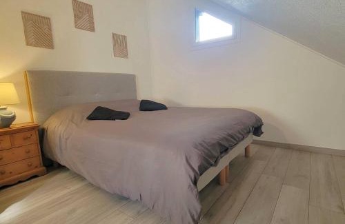 Saint-Michel-de-Chaillol Apartment | Duplex 6 pers - Centre station - Ski/Randonnées - Balcon - FR-1-393-177