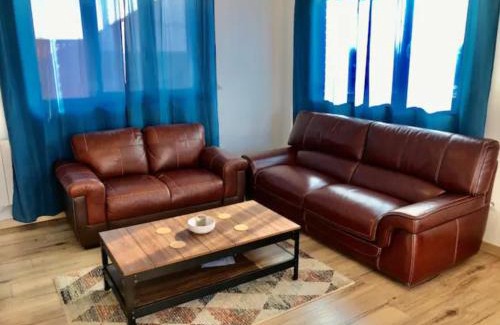 Vendeville Apartment | Duplex agréable et spacieux 3 chb dont 1 communicante