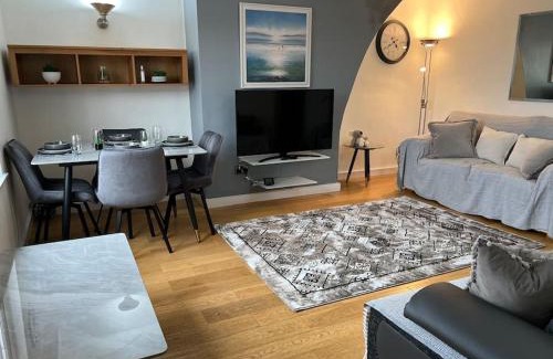 Oldham Apartment | Duplex Apartment in Greater Manchester