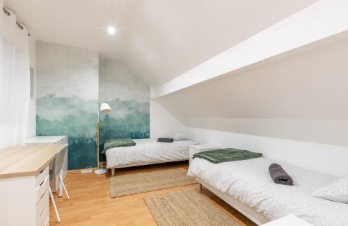 Bussy-Saint-Georges Apartment | Duplex Chancelier - Fairytale Factory