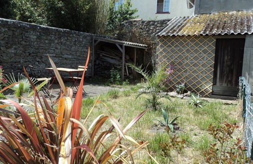 La Marne Apartment | Duplex et Jardin