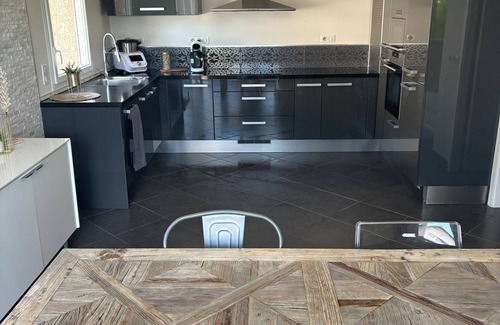 Saint-Pierre-en-Faucigny Apartment | Duplex apartment with garden