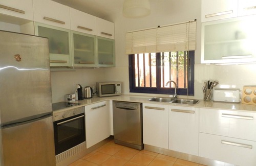 Costa Meloneras Ski Chalet | Duplex great garden Meloneras By CanariasGetaway