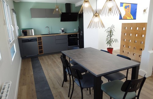 Treboul Apartment | Duplex Le Rheun, luxury apartment 800 m from the beach